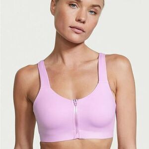 LIKE NEW 34B KNOCKOUT BY VICTORIA’s SECRET SPORTS BRA